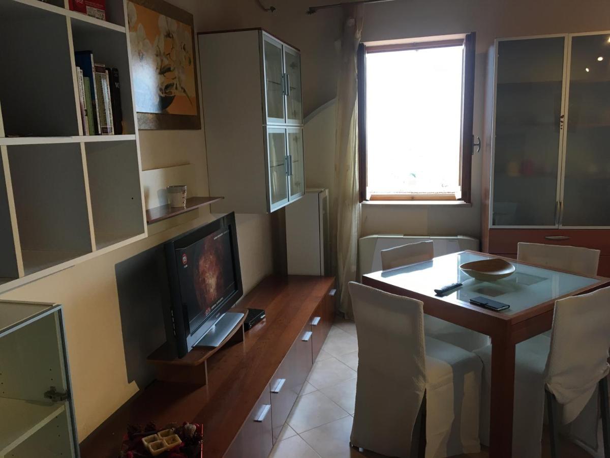 Beach Holiday Βίλα Terracina Εξωτερικό φωτογραφία