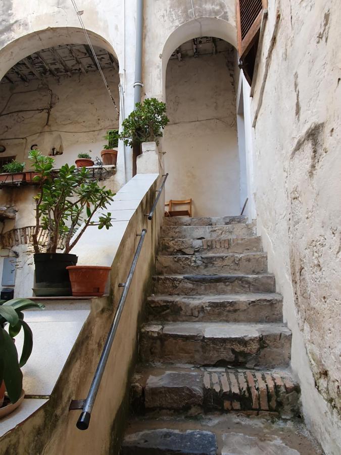 Beach Holiday Βίλα Terracina Εξωτερικό φωτογραφία